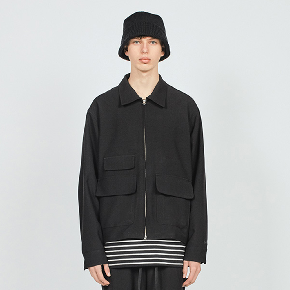 POCKET MINIMAL JACKET BLACK